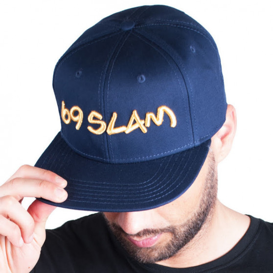 Logotip kape 69SLAM - JP temno modra z zlatimi napisi