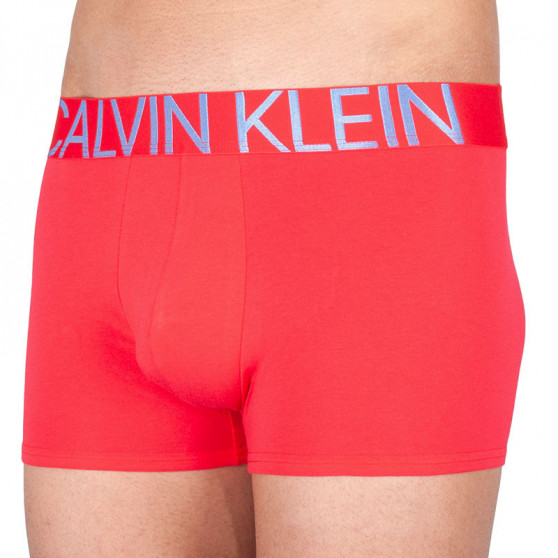 Moške boksarice Calvin Klein rdeče (NB1703A-2ZH)