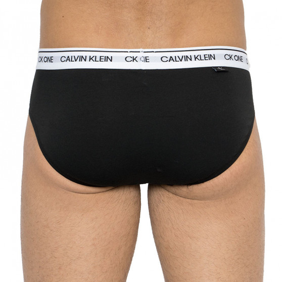 2PACK moške hlačke Calvin Klein črna (NB2383A-BNM)