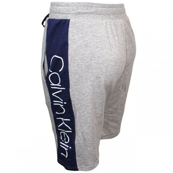 Moške kratke hlače Calvin Klein sive barve (NM1800E-080)
