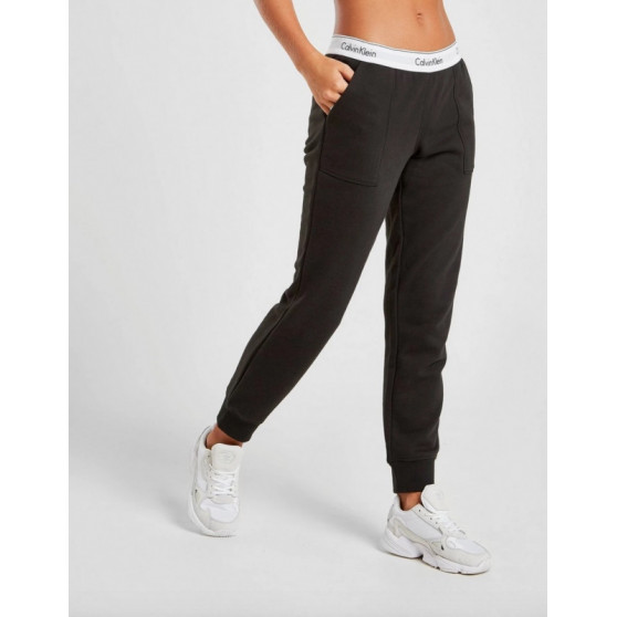 Ženske športne hlače Calvin Klein črna (QS5716E-001)